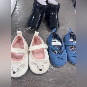 Loft of 3 Baby girl shoes disney , old navy , carters brand